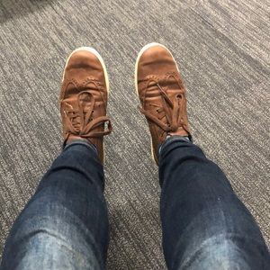 Meet your Posher, Aaron